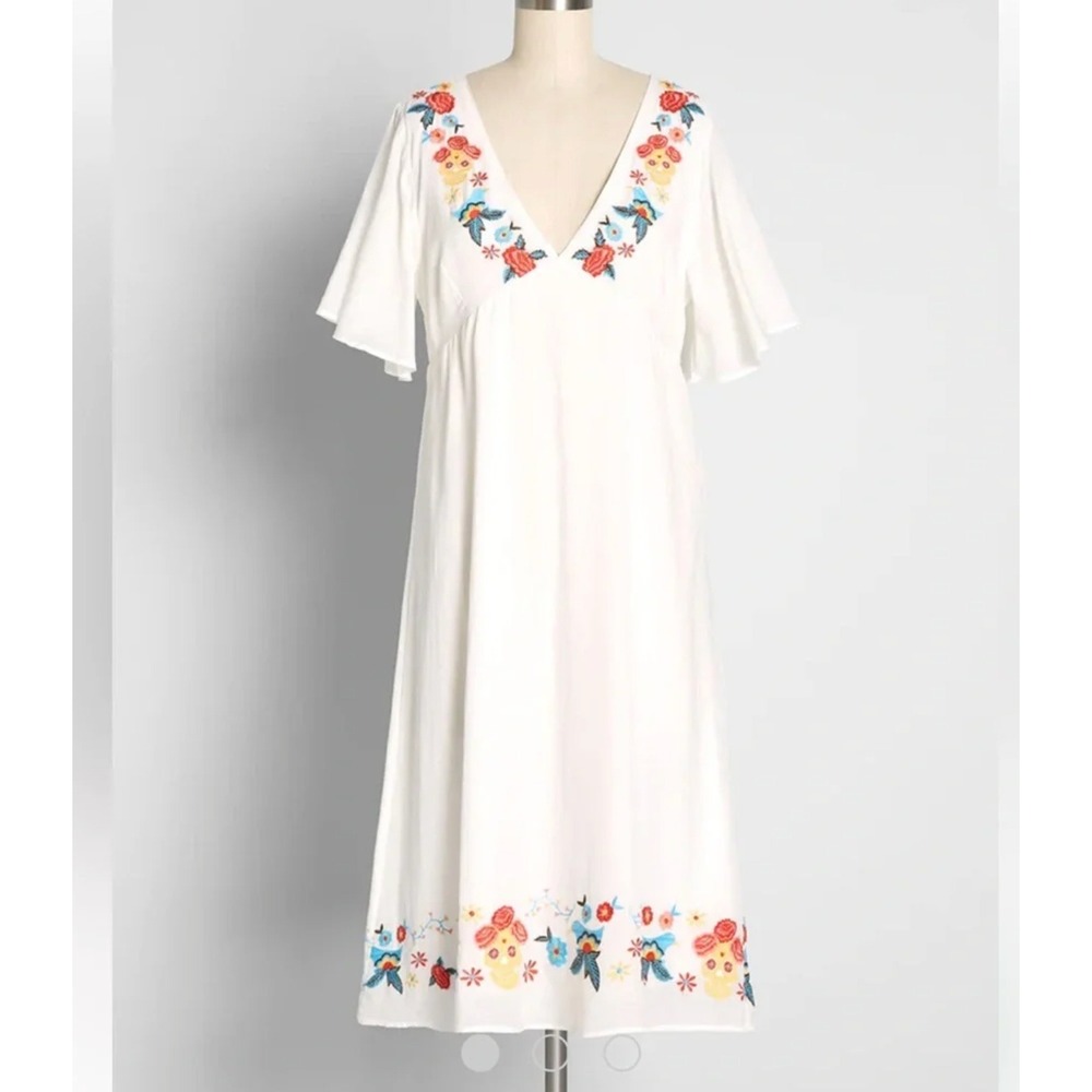 Modcloth Candy Skull Sweetness Embroidered Dress Size 12 White Boho Floral Folk